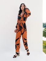 Macacao-Maxi-Floral-Preto-com-Tangerina