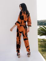 Macacao-Maxi-Floral-Preto-com-Tangerina
