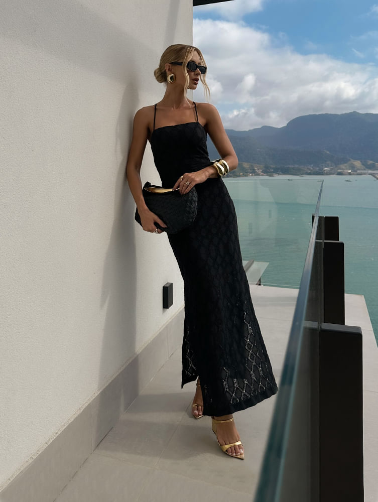 147---V255.94.147---Vestido-Bordado-Chic-Reto---01