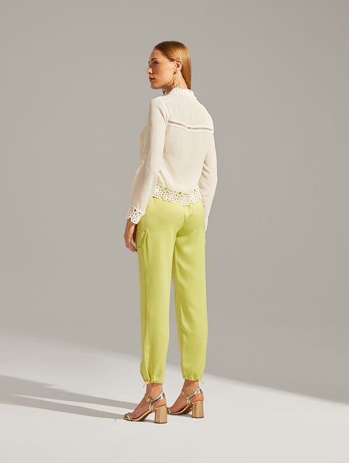 Calça Cetim Bolsos - Lima