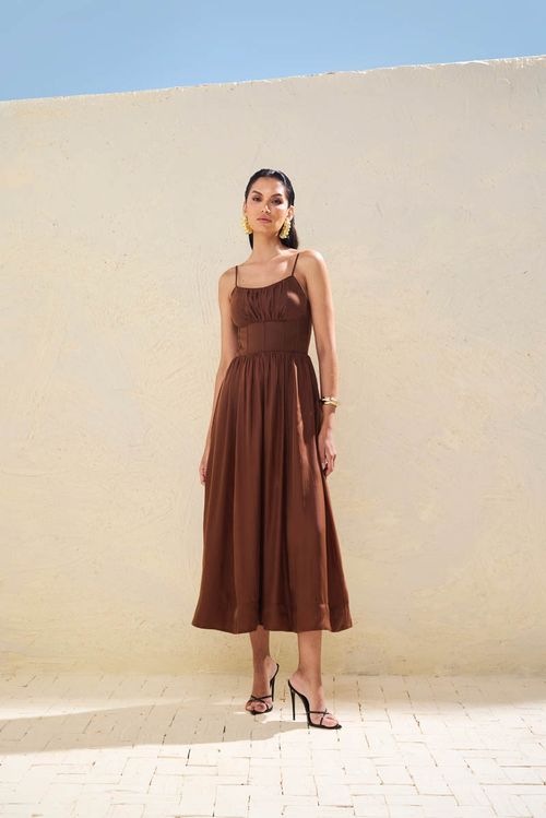 Vestido Breeze Elegance - Marrom