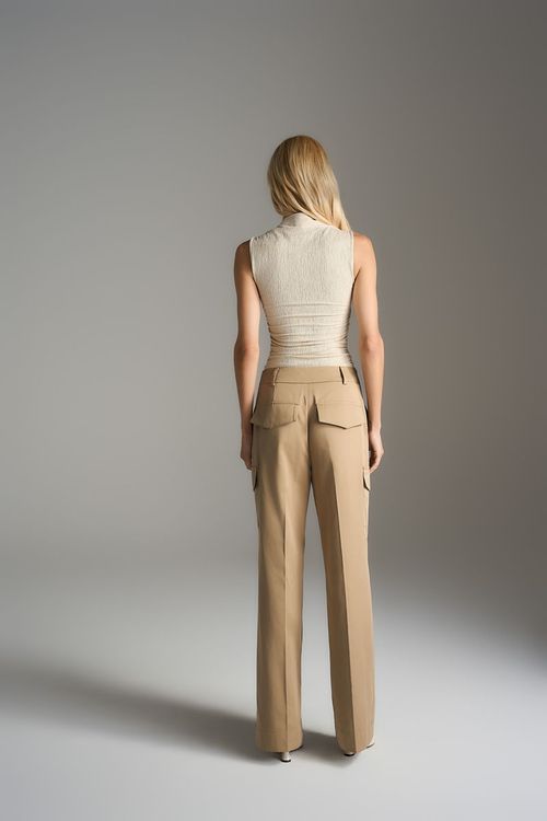 Blusa Textura Decote - Bege