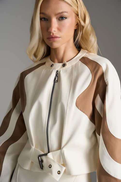 Jaqueta Alfaiataria Urbana  - Única