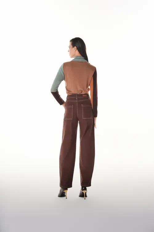 Blusa Tricot Colors Frente - Caramelo