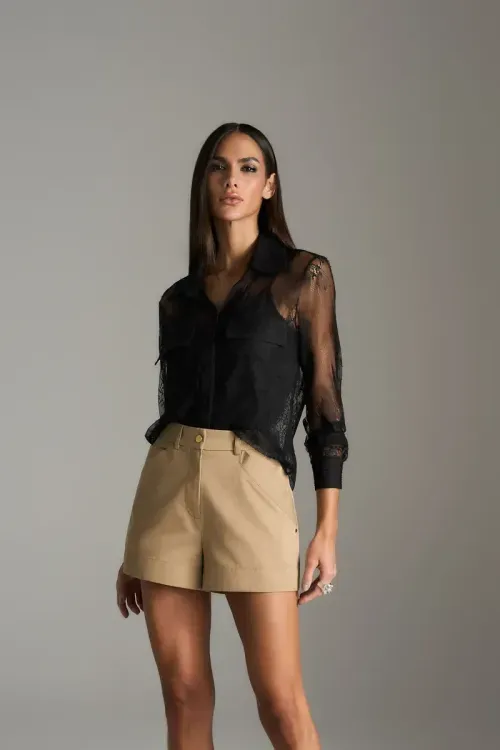 Camisa Renda Bolsos - Preto