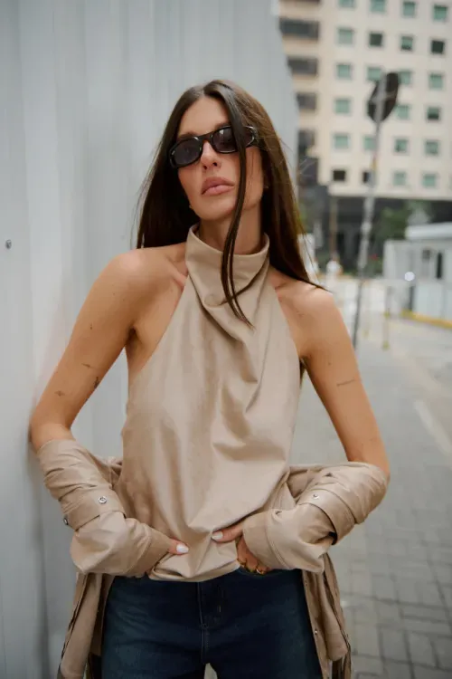 Blusa Suede Frente Única - Bege